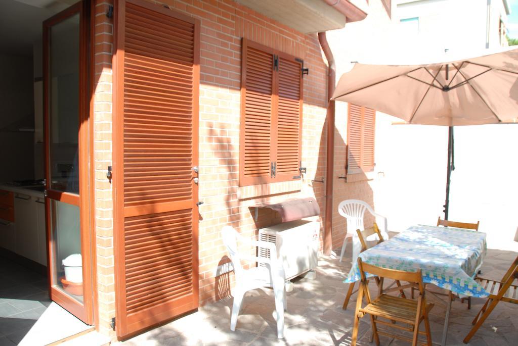 I Portici Appartamenti Marina di Grosseto Kamer foto
