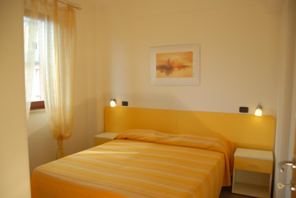 I Portici Appartamenti Marina di Grosseto Kamer foto